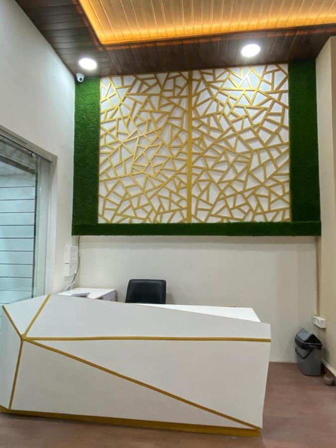City Stay Ac Deluxe Hostel 마드가온 외부 사진