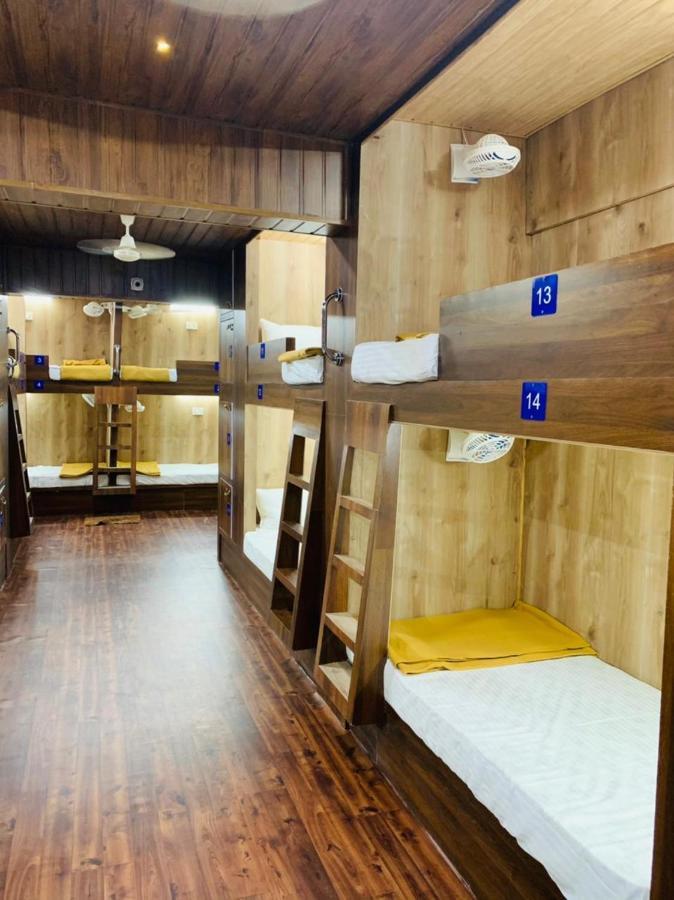 City Stay Ac Deluxe Hostel 마드가온 외부 사진